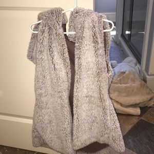 Altair state fur vest